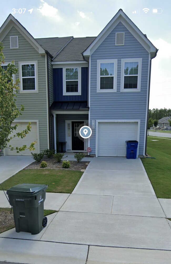 Building Photo - 5708 Princess Curry Way