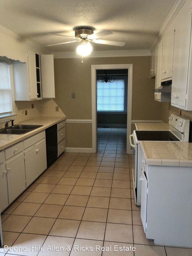 Building Photo - 3 br, 2 bath House - 6497 Moore Road