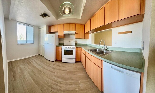 Foto del edificio - 201 W Laurel St