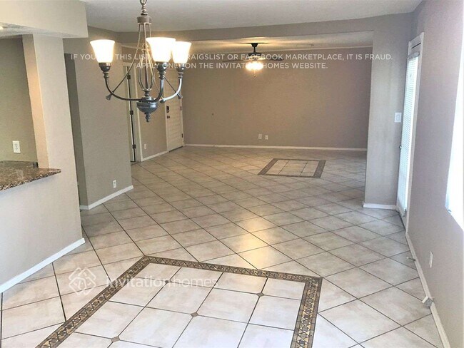 Building Photo - 3544 W Tuckey Ln