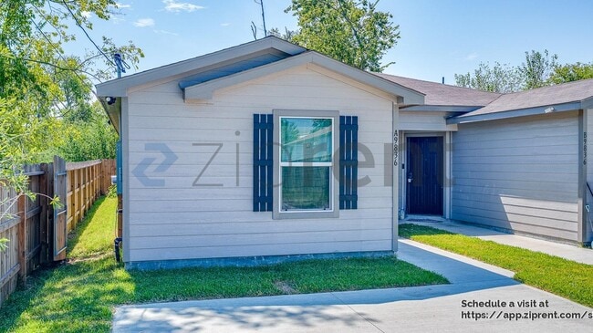 Foto del edificio - 9836 Lanewell St