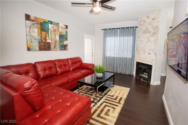 Foto del edificio - 8501 W University Ave