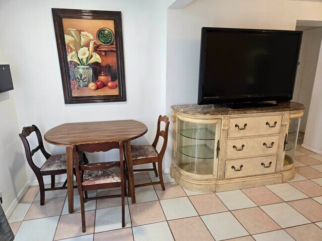 Foto del edificio - 925 E 30th St