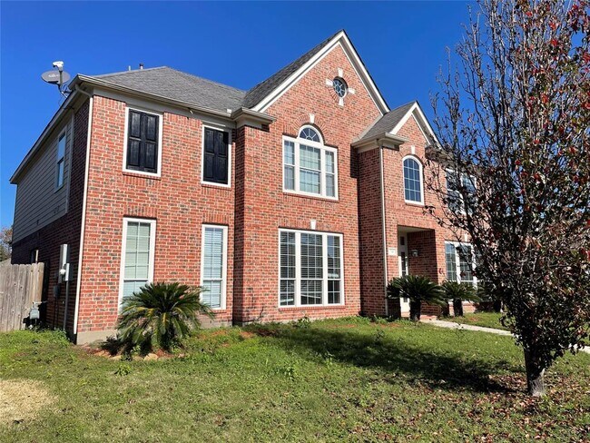 Building Photo - 714 Adowa Spring Loop