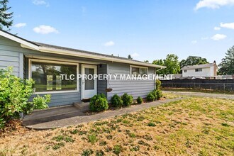 Building Photo - 4669-4671 Barger Dr