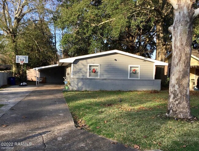 Foto del edificio - 2 br, 1 bath House - 531 Chickasaw Dr