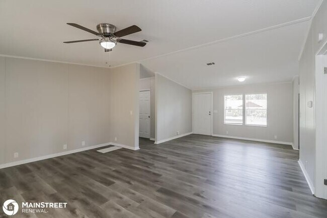 Foto del edificio - 4801 King Lake Dr, Land O Lakes, FL 34639