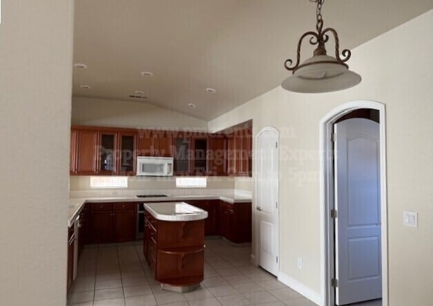 Building Photo - 5891 Silver Oak Cir