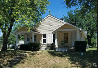 Building Photo - 1502 E Tabor St