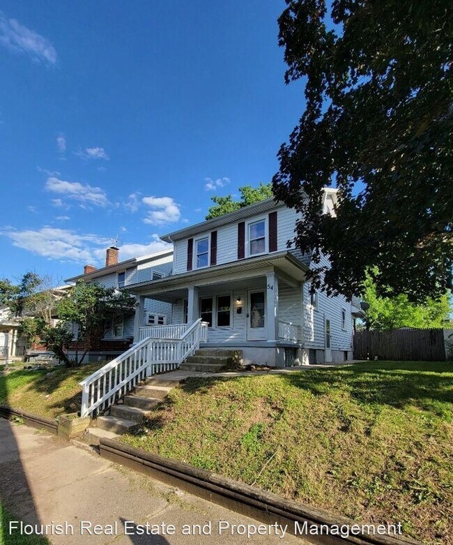 Building Photo - 3 br, 1 bath House - 54 Pointview Ave.