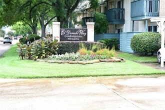 Building Photo - 250 El Dorado Blvd