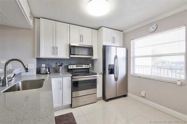 Foto del edificio - 4091 Cypress Reach Ct