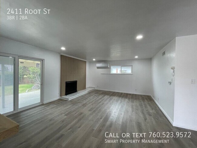 Building Photo - Single story 3 Bedroom 2 bathroom 2 car ga...