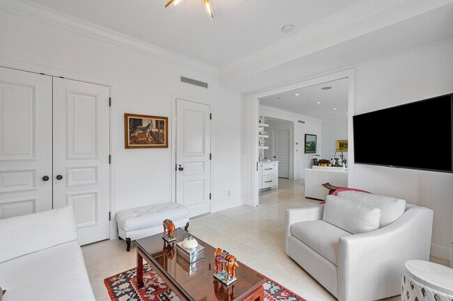 Foto del edificio - 150 Bradley Pl