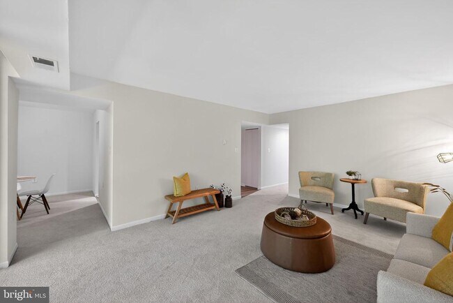 Building Photo - 1533 Northgate Square