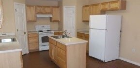 Building Photo - 11195 Marsh Wren Ave