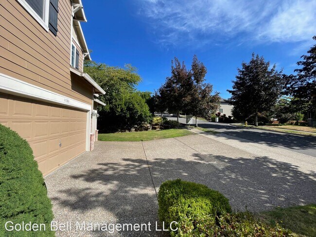 Building Photo - 5 br, 2.5 bath House - 11381 SE Bethany Dr