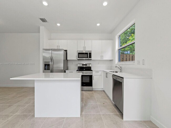 Foto del edificio - 1501 SE 27th Rd