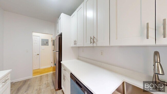 Foto del edificio - 605 W 170th St