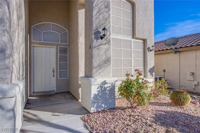 Building Photo - 3838 Erva St