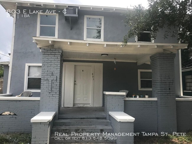 Building Photo - 803 E Lake Ave