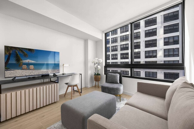 Foto del edificio - 225 N Miami Ave