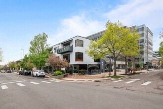 Building Photo - 290 Fillmore St