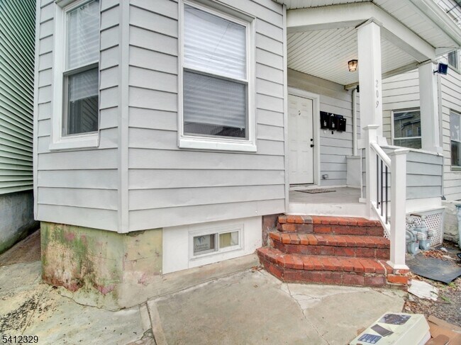 Foto del edificio - 209 N 4th St