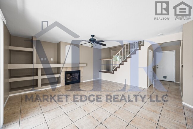 Building Photo - 5Bed/3Bath House at Loop 101/Olive Ave! Ready for Immediate Move-In! -- RV GATE! FULLY REMODELED!