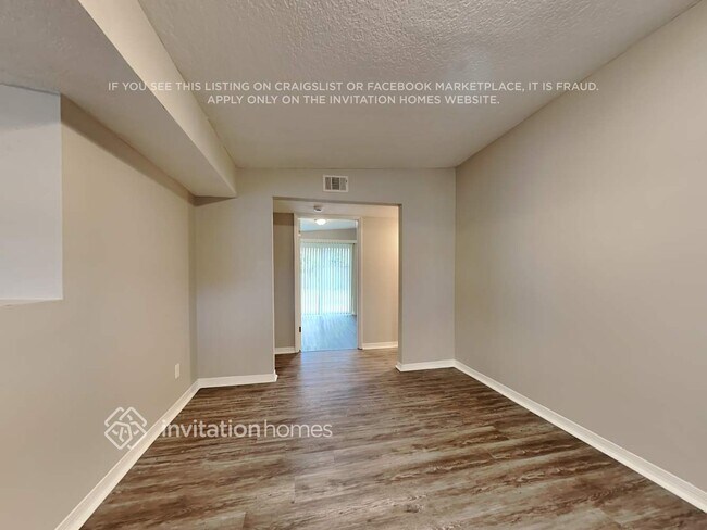 Foto del edificio - 10345 Driftwood Rd