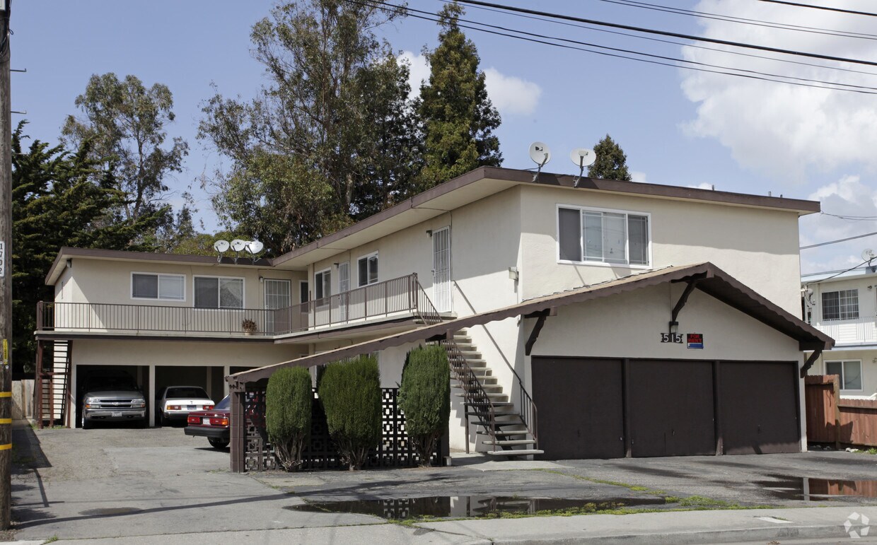 Primary Photo - 515 Harris Rd