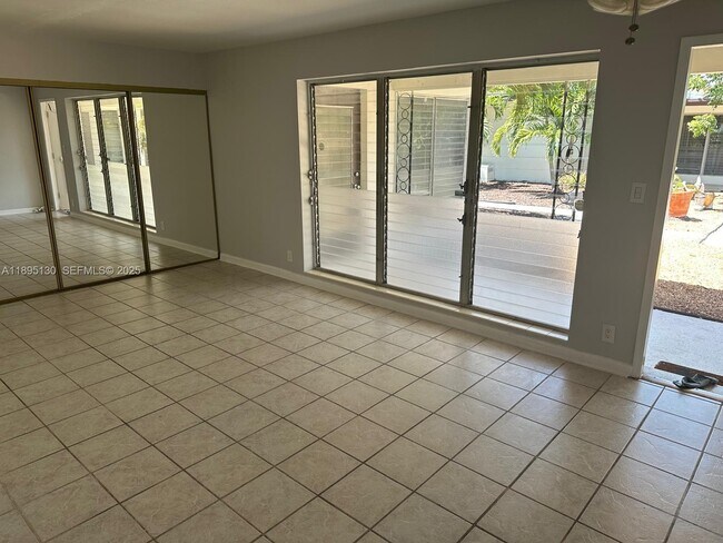 Foto del edificio - 1708 NE 20th Ave