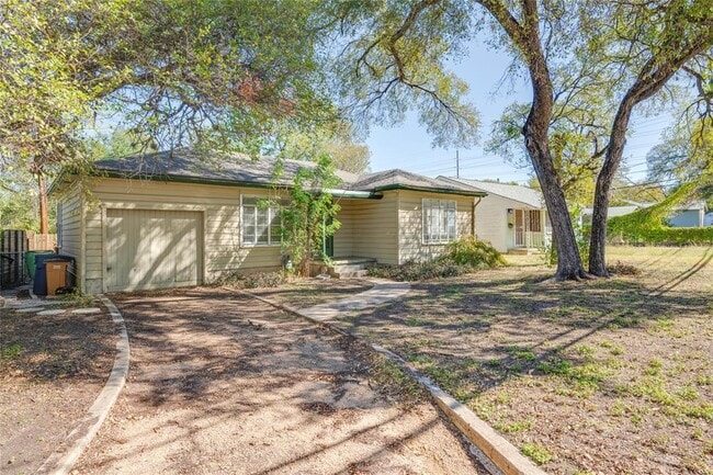 Foto del edificio - 1604 E 32nd St