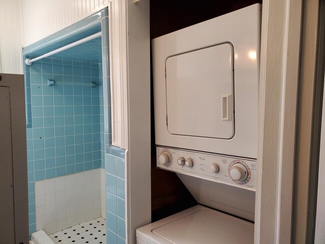Building Photo - 4128 Freedom Way