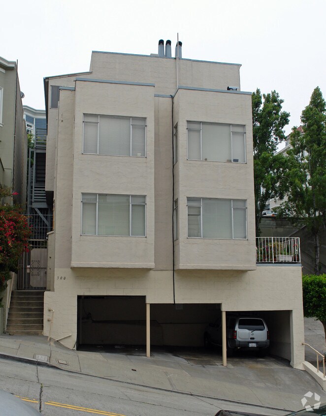Foto del edificio - 300 Green St