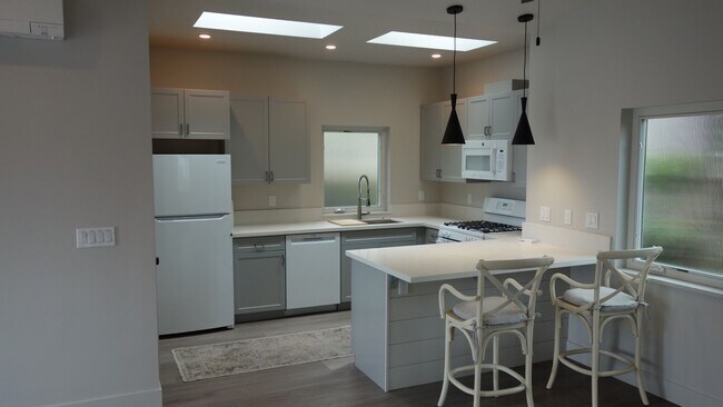 Building Photo - Newly Built Two Bedroom upstairs unit - Ac...