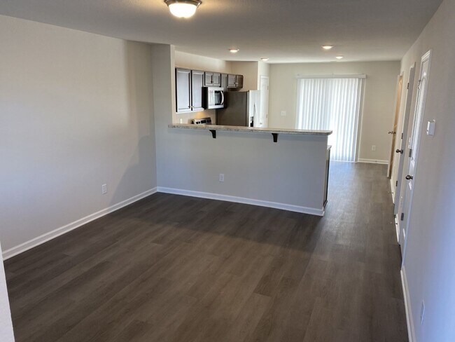 Foto del edificio - 2 bd 2.5 ba