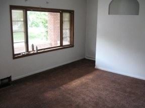 Building Photo - 3 br, 1 bath House - 2334 Elm St.
