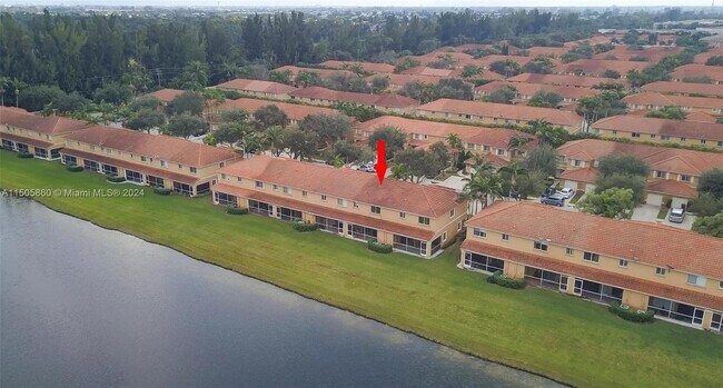 Foto del edificio - 6159 Eaton St