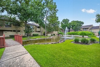 Building Photo - 9435 Pagewood Ln