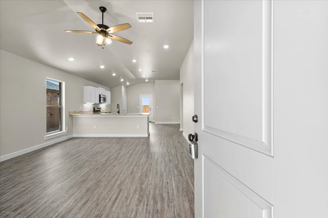 Foto del edificio - New Construction Built in Upland West