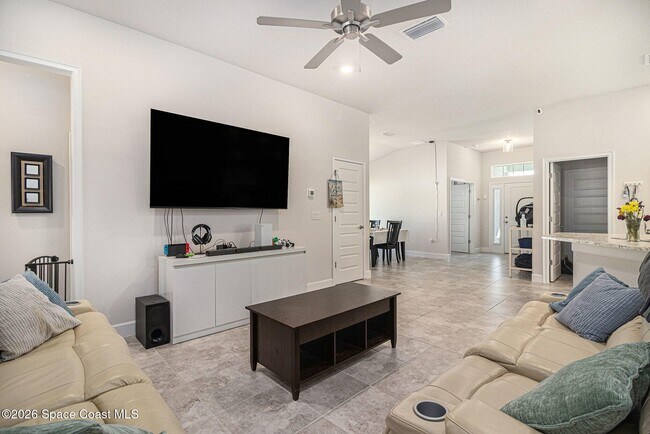 Building Photo - 1041 Tupelo Cir