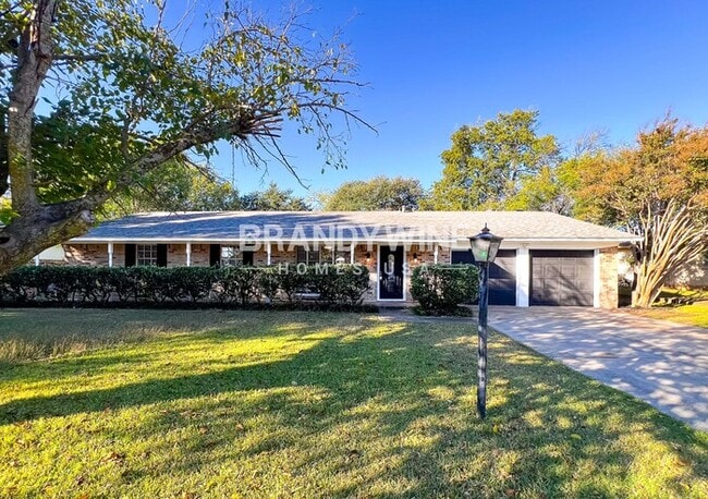 Building Photo - 1306 Duane St