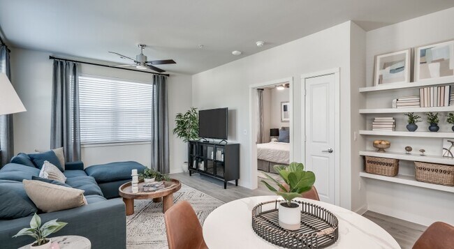 Foto del edificio - Biggest Offer Yet – 10 Weeks Free + $1000 Gift Card!