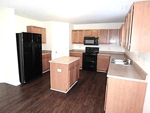 Foto del edificio - 113 Dabney Ridge Pl