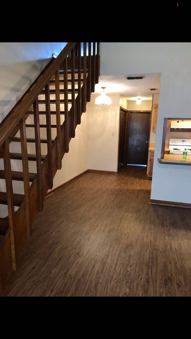 Foto del edificio - Recently Updated 2 Bedroom x 2 Bathroom w/...