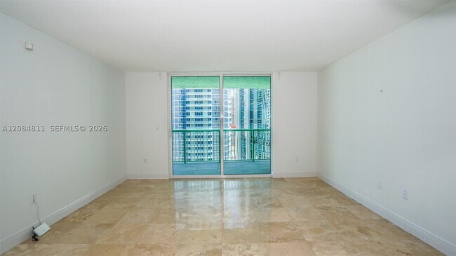 Foto del edificio - 1200 Brickell Bay Dr