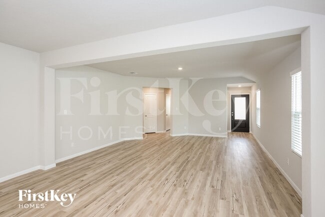 Building Photo - 14914 Bog Mill