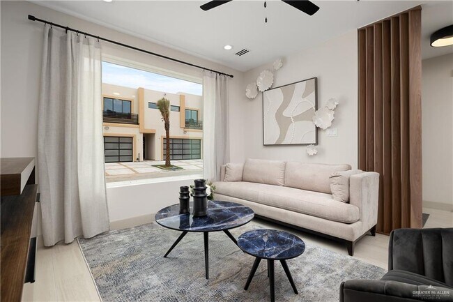 Foto del edificio - 225 Canary Ave