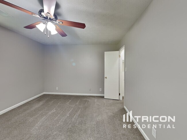 Building Photo - 1240 Bishops Lane Lawrenceville GA